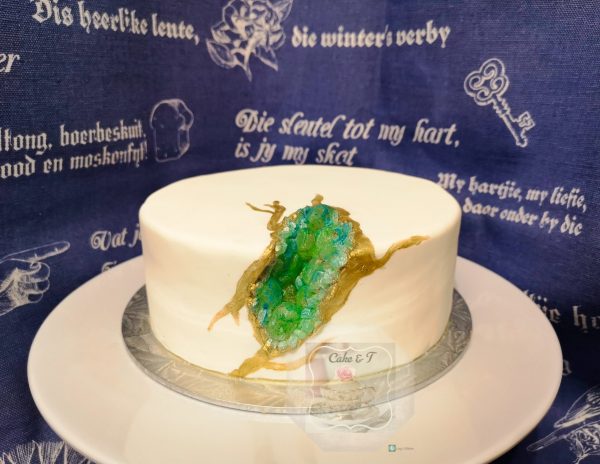 Geode cake