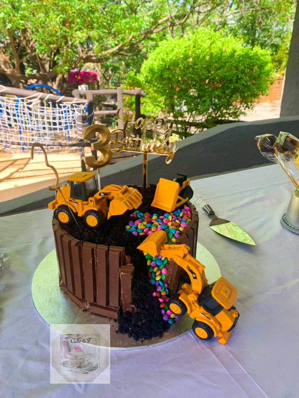 Construction cake