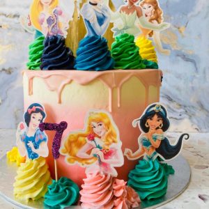 Disney Princesses cake 1